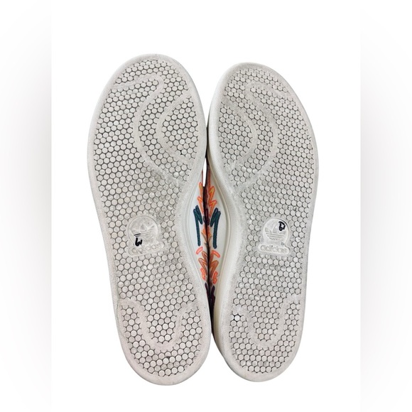 Adidas Stan Smith x Love Unites Pride Sneakers – Sz 10.5 (Men’s) - Picture 11 of 11